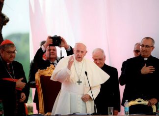 El Papa Francisco llama a considerar a los musulmanes como «socios»