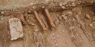 Los cementerios nazaríes Restos de los cementerios nazaríes