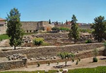 La Mérida andalusí: historia de Mārida, capital de al-Andalus durante tres siglos La Alcazaba de Mérida