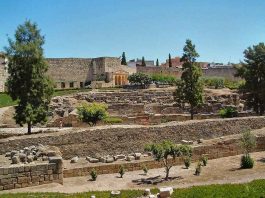 La Mérida andalusí: historia de Mārida, capital de al-Andalus durante tres siglos La Alcazaba de Mérida