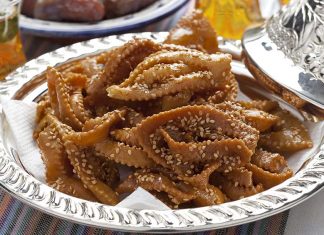 El dulce que triunfa en Ramadán: La Shebakia Shebakia