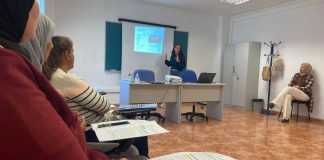 Talleres en Almería informan a los musulmanes sobre tratamientos farmacológicos compatibles con el Ramadán Taller formativo sobre Ramadán y tratamientos farmacológicos