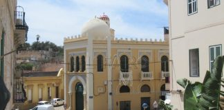 La comunidad musulmana de Melilla conmemora el Aid el Maulid Mezquita de Melilla