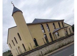 Tras una larga espera, la alegría de los musulmanes de Saumur por la inauguración de la nueva mezquita Mezquita de Saumur