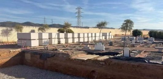 El cementerio de la Fuensanta de Córdoba amplía su capacidad con 35 nuevas fosas para el rito musulmán Zona dedicada a sepulturas musulmanas en el cementerio de Fuensanta