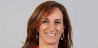 Ministra de Sanidad de España defiende la eliminación de obstáculos para los enterramientos islámicos Ministra de Sanidad, Mónica García