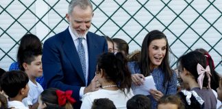 Los reyes visitan un colegio de infantil en Ceuta, con un 70 % de alumnado musulmán Los Reyes visitan escuela de Ceuta